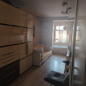 In Baku 50.0 m² apartment is for sale - Image 2