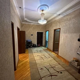In Baku 120.0 m² apartment is for sale - Image 4