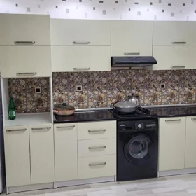 In Baku 100.0 m² house with 3.0 rooms is for rent - Image 5