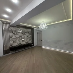 In Baku 106.0 m² apartment is for sale - Image 2