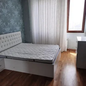 In Baku 80.0 m² apartment is for rent - Image 5