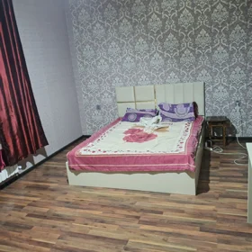 In Baku 110.0 m² house with 3.0 rooms is for sale - Image 5