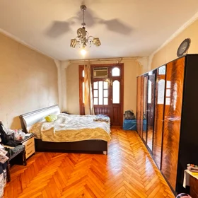 In Baku 100.0 m² apartment is for sale - Image 5