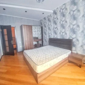 In Baku 81.0 m² apartment is for rent - Image 5