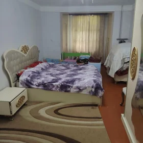In Baku 75.0 m² apartment is for sale - Image 4