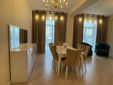 In Baku 145.0 m² apartment is for rent - Изображение 2