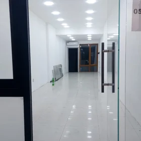 In Baku 80.0 m² commercial is for rent - Image 3