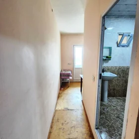 In Baku 47.0 m² apartment is for sale - Image 3