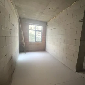 In Baku 37.0 m² apartment is for sale - Image 3