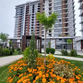 In Baku 98.0 m² apartment is for sale - Image 2