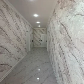 In Baku 90.0 m² house with 3.0 rooms is for sale - Image 2