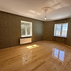 In Baku 90.0 m² house with 3.0 rooms is for sale - Image 4