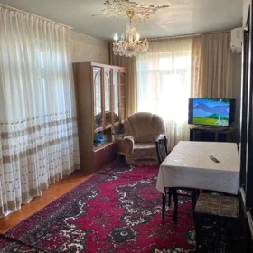 In Baku 125.0 m² apartment is for sale - Image 3
