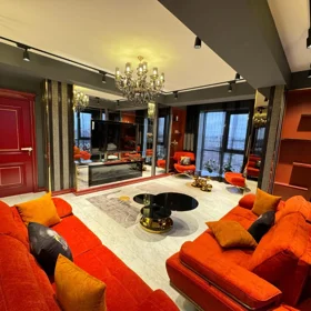 In Baku 180.0 m² apartment is for sale - Image 2