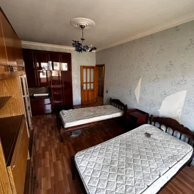 In Baku 69.0 m² apartment is for rent - Image 3