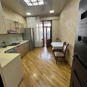 In Baku 120.0 m² apartment is for rent - Image 3