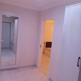 In Khirdalan 70.0 m² apartment is for rent - Image 2