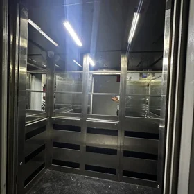 In Baku 110.0 m² apartment is for sale - Image 2