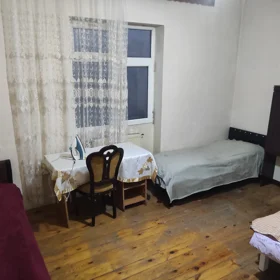 In Baku 10.0 m² house with 3.0 rooms is for sale - Image 3