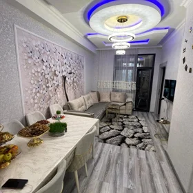 In Baku 70.0 m² apartment is for rent - Image 2