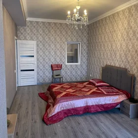 In Baku 100.0 m² apartment is for rent - Image 2