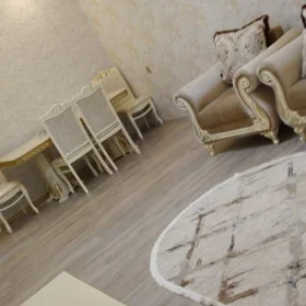In Baku 98.0 m² apartment is for rent - Image 2