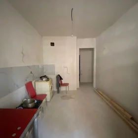 In Baku 103.0 m² apartment is for sale - Image 2