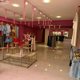 In Baku 120.0 m² commercial is for sale - Image 4