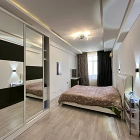 In Baku 70.0 m² apartment is for rent - Image 5