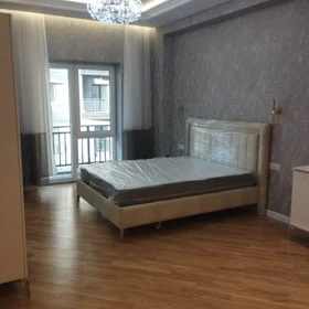In Baku 130.0 m² apartment is for rent - Image 5