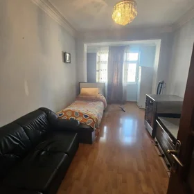 In Baku 125.0 m² apartment is for sale - Image 4