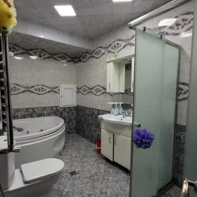 In Baku 90.0 m² apartment is for sale - Изображение 5