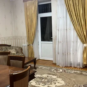 In Baku 90.0 m² apartment is for sale - Image 4