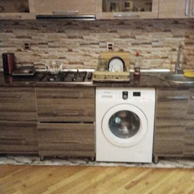 In Baku 50.0 m² apartment is for rent - Image 3