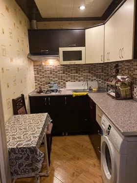 In Baku 80.0 m² apartment is for sale - Image 4