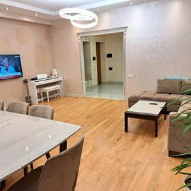 In Baku 138.0 m² apartment is for rent - Image 3