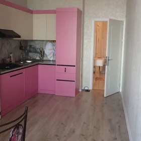 In Baku 65.0 m² apartment is for rent - Image 2