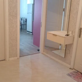 In Baku 65.0 m² apartment is for rent - Image 3