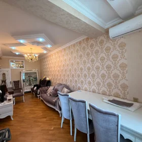 In Baku 70.0 m² apartment is for rent - Image 2
