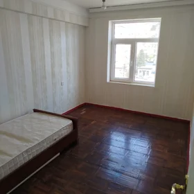 In Baku 42.0 m² apartment is for sale - Image 5