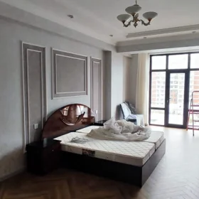 In Baku 120.0 m² apartment is for rent - Image 4