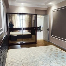 In Baku 120.0 m² apartment is for rent - Image 5