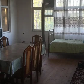 In Yevlax 5000.0 m² house with 4.0 rooms is for sale - Image 2