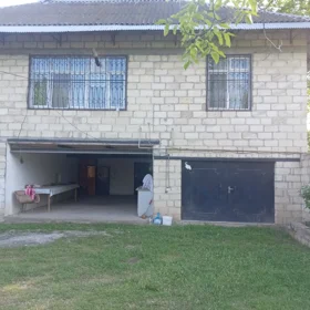 In Yevlax 5000.0 m² house with 4.0 rooms is for sale - Image 5
