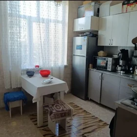 In Baku 89.0 m² apartment is for sale - Image 5