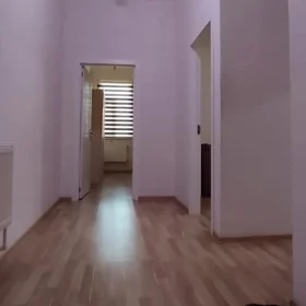 In Baku 73.0 m² apartment is for sale - Image 4