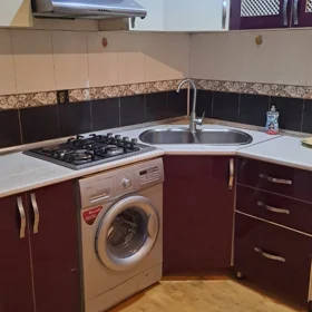 In Baku 85.0 m² apartment is for rent - Image 5