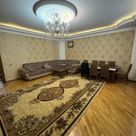 Baku-da 145.0 m2 mənzil kirayə verilir - Şəkil 2