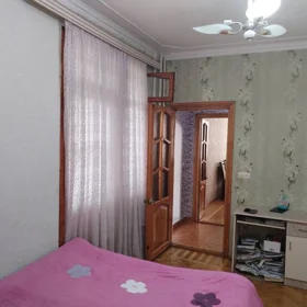 In Baku 62.0 m² apartment is for rent - Image 5