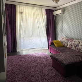 In Baku 60.0 m² apartment is for rent - Image 2